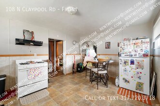 108 N Claypool Rd-Unit -Front in Muncie, IN - Building Photo - Building Photo