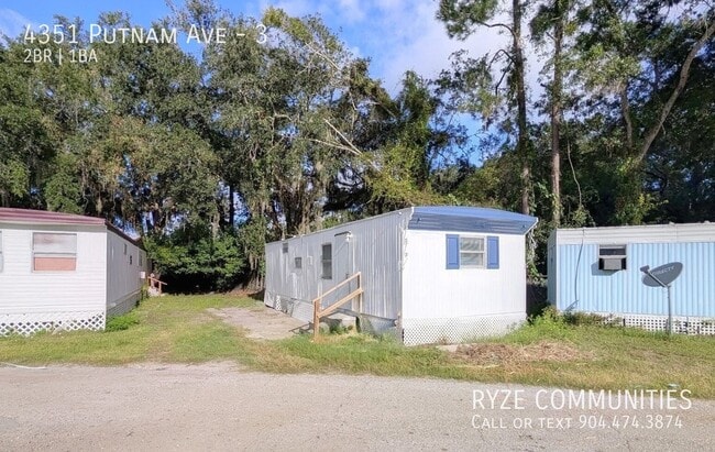 property at 4351 Putnam Ave