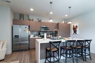 3510 Ocean Cir in Manhattan, KS - Building Photo - Building Photo