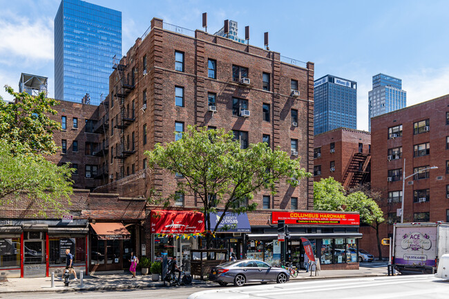 The Pembroke in New York, NY - Foto de edificio - Building Photo