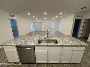 2154 Ramsdale Dr SE in Palm Bay, FL - Building Photo - Building Photo