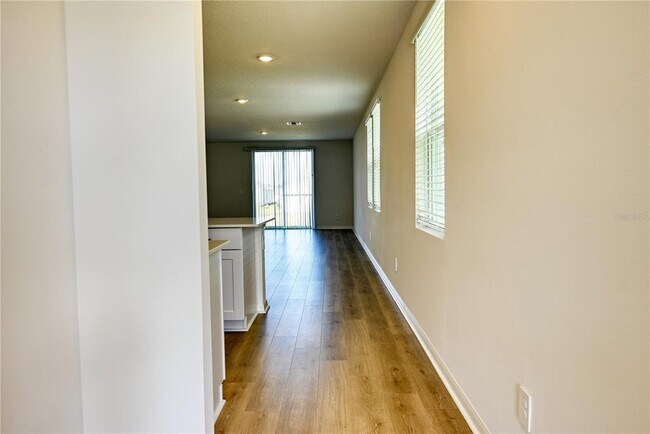 5521 Clove Row in Haines City, FL - Building Photo - Building Photo