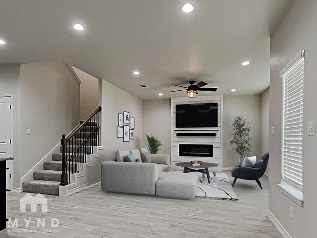 property at 5612 San Jacinto Dr
