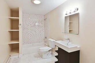 238 Everett St-Unit -F2A in Boston, MA - Building Photo - Building Photo