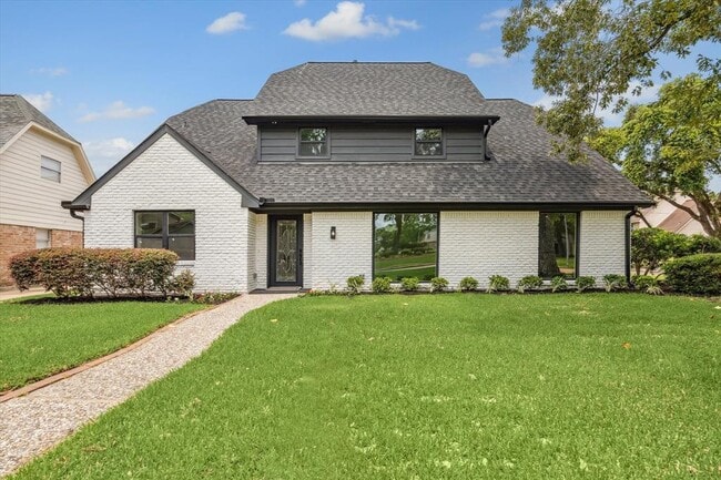 property at 5619 Deepcreek Ln