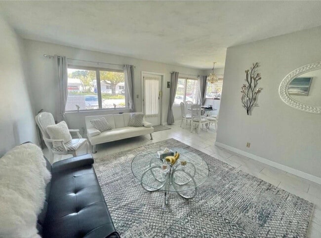 1920 NE 51st Ct in Fort Lauderdale, FL - Building Photo - Building Photo