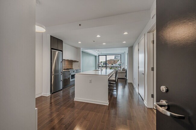 1788 Clay St, Unit 801 in San Francisco, CA - Building Photo - Building Photo