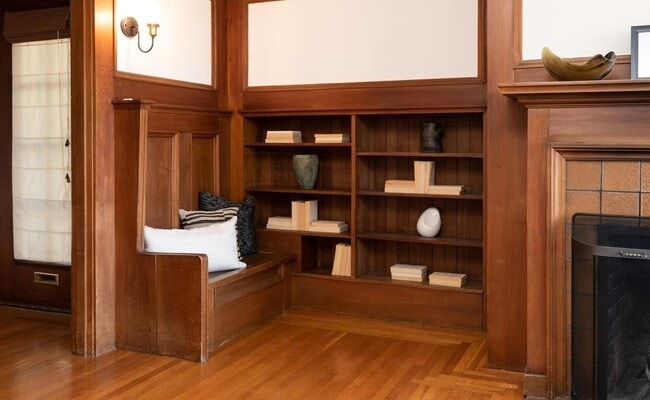 7 Panoramic Way in Berkeley, CA - Building Photo - Building Photo