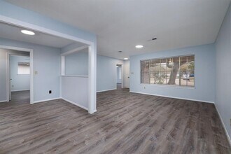1931 Seakale Ln in Houston, TX - Building Photo - Building Photo