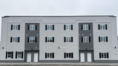 Chicane Apartments at the Riverwalk in Idaho Falls, ID - Foto de edificio - Building Photo