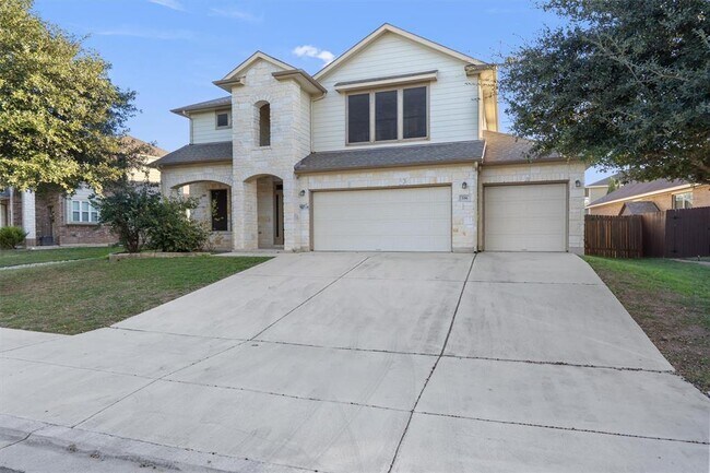 706 Harwood Dr in San Marcos, TX - Building Photo - Building Photo