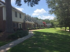 2505 Saint Christopher Cir SW, Unit Apartment J in Wilson, NC - Building Photo