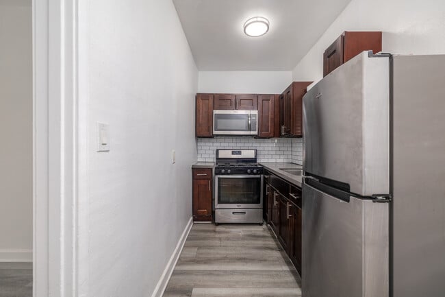 Windsor Court in Glendale, CA - Foto de edificio - Interior Photo