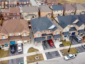 20 Pentonville Rd in Brampton, ON - Building Photo - Building Photo