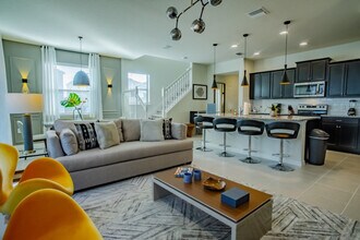8901 Sydney Ave in Kissimmee, FL - Building Photo - Building Photo