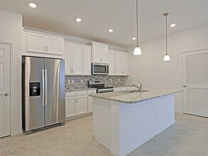 4217 Bloomfield St in Ft. Myers, FL - Building Photo - Building Photo