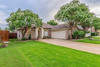 10601 Robincreek Ln in Frisco, TX - Building Photo - Building Photo