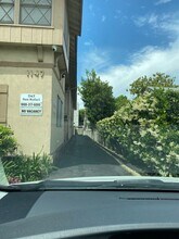 1147 San Rafael Ave in Glendale, CA - Building Photo - Building Photo