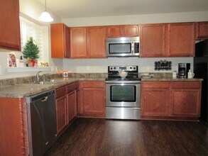 132 Greenford Pl in Jacksonville, NC - Building Photo - Building Photo