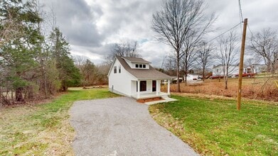 232 Twin Cove Dr in Lebanon, TN - Building Photo - Building Photo