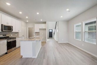 715 Caraway Dr, Unit 7T-101 in McKinney, TX - Building Photo - Building Photo