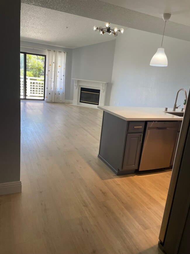 property at 1310 Ridge Ct