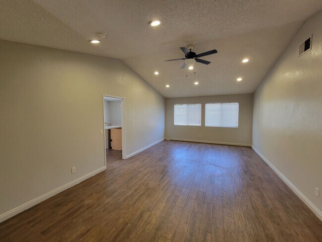 861 W Legion Rd in Brawley, CA - Building Photo - Building Photo