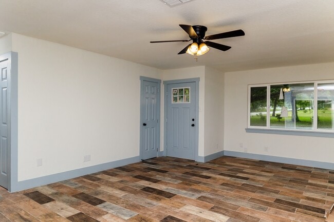 property at 811 Matchett St