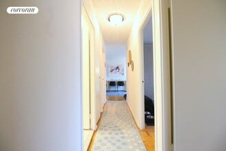 401 2nd Ave in New York, NY - Building Photo - Building Photo
