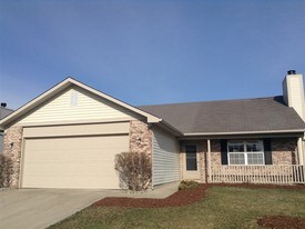 489 E Quail Ridge Dr in Westfield, IN - Building Photo