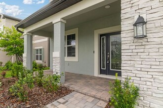 7728 Bronze Oak Dr in Wesley Chapel, FL - Building Photo - Building Photo