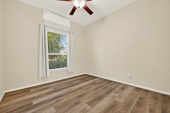 17706 Sauki Ln in Richmond, TX - Foto de edificio - Building Photo