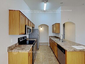 838 Mountain View Rd in San Tan Valley, AZ - Foto de edificio - Building Photo