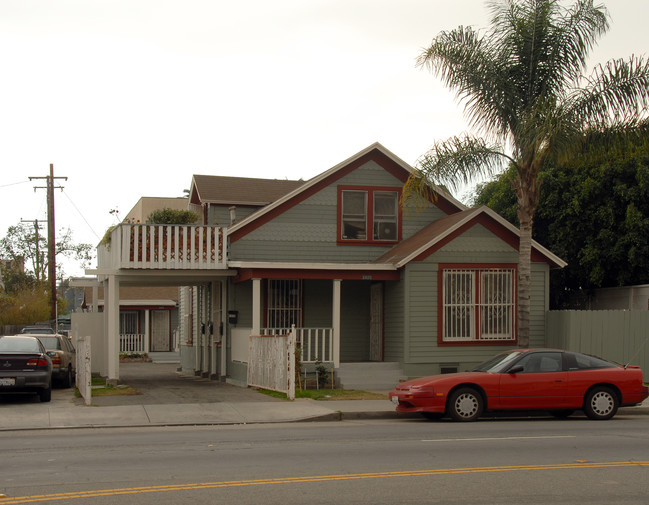 1820-201/2 E 7th St in Long Beach, CA - Building Photo - Building Photo