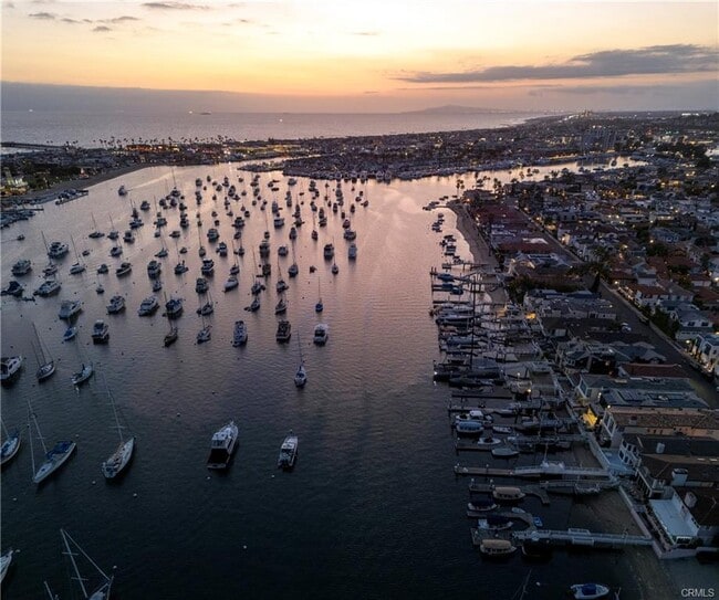 517 Via Lido Soud in Newport Beach, CA - Building Photo - Building Photo