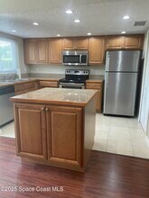 503 Summerset Ct in Satellite Beach, FL - Building Photo - Building Photo