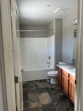 9251 Jacaranda Ave in Hesperia, CA - Building Photo - Building Photo