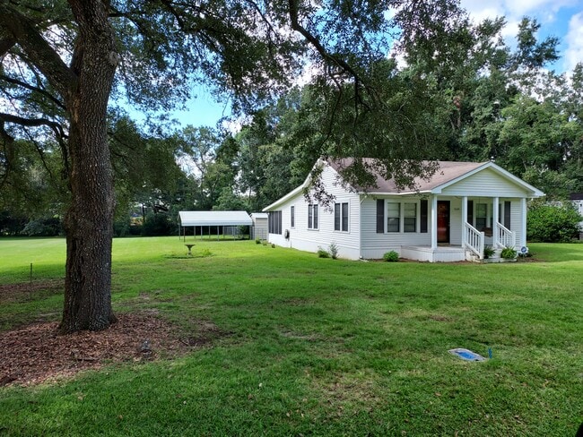 property at 5325 Noble Dr S