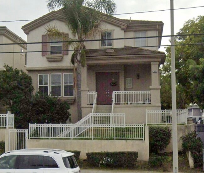 property at 7821 Daisy Cir