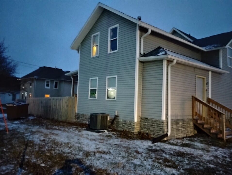 2025 2nd Ave S, Unit Khaliki equity LLC in Fort Dodge, IA - Foto de edificio