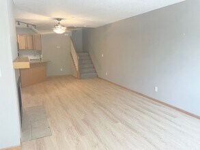 17495 Gettysburg Way in Lakeville, MN - Building Photo - Building Photo