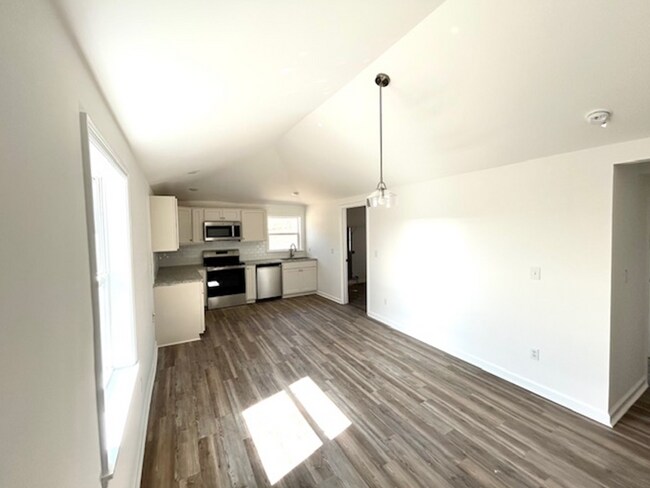 1812 Obrig Ave in Guntersville, AL - Building Photo - Building Photo