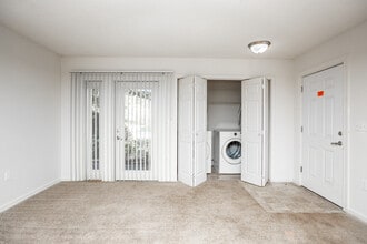 Sable Chase in Mcdonough, GA - Building Photo - Interior Photo