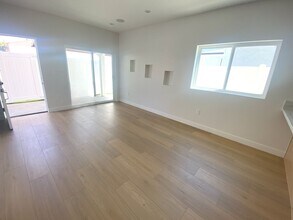 4641 W 130th St in Hawthorne, CA - Building Photo - Building Photo
