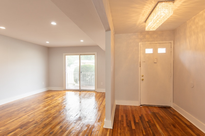 1903 Country Ln in Ewing Township, NJ - Foto de edificio