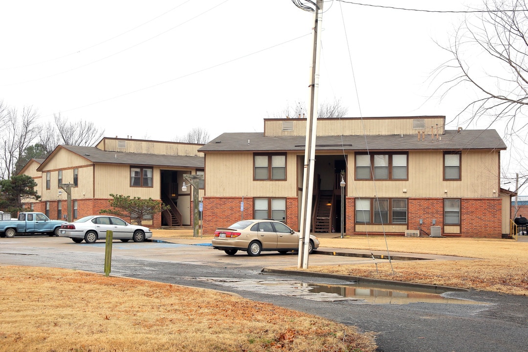 205 N Filmore Ave in Wagoner, OK - Building Photo