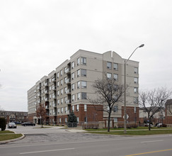 Terraces in the Village in Burlington, ON - Building Photo - Building Photo