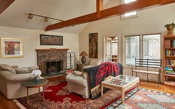 5 Beachwood Drive, Unit 114 in Stockbridge, MA - Building Photo - Building Photo