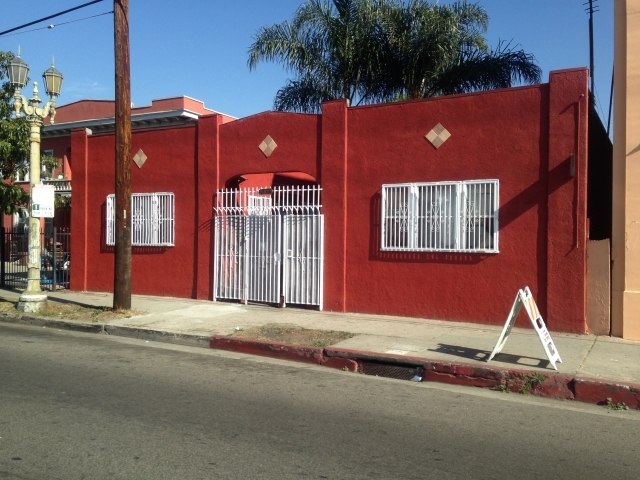 Main Street Apartments in Los Angeles, CA - Building Photo