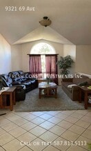 9321-9369 69 Ave in Grande Prairie, AB - Building Photo - Building Photo